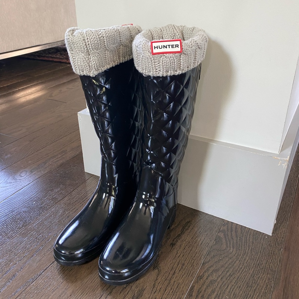 Hunter Shoes - Refined Gloss Quilted Tall Rain Boots with Sweater Liner